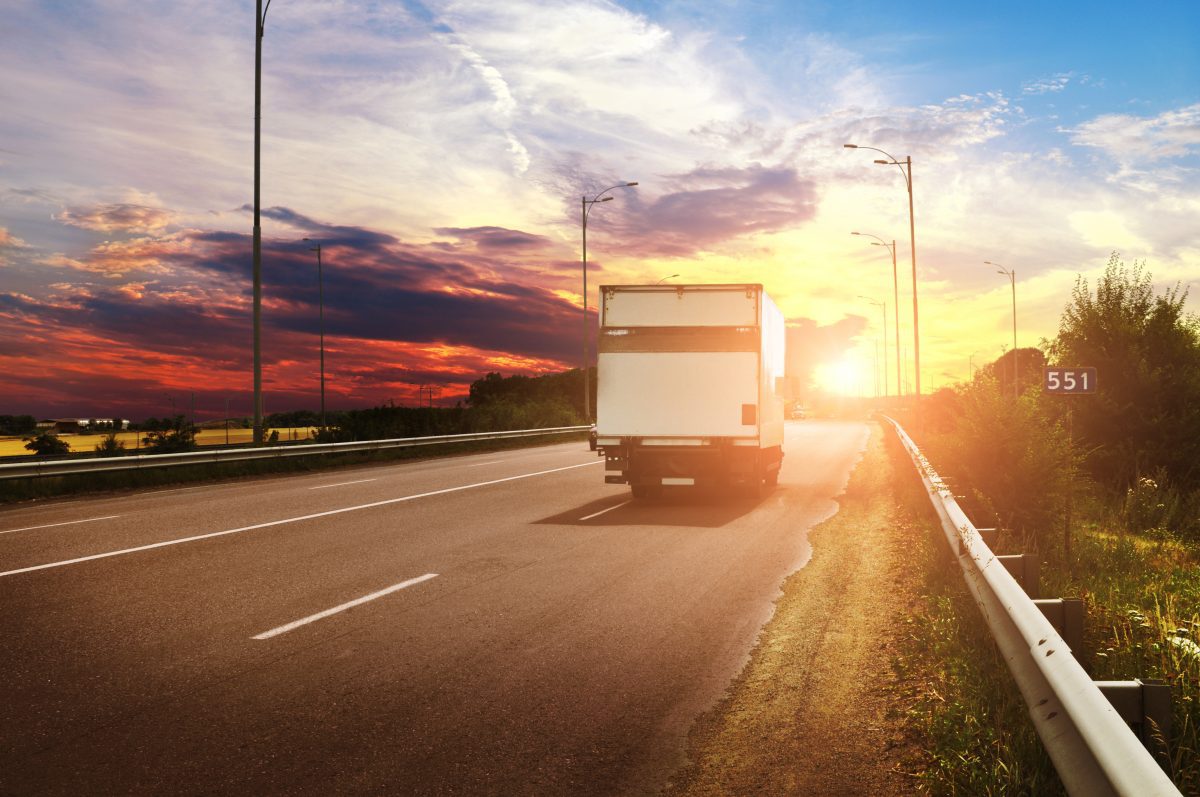 Tips for Driving a Box Truck | Marcus Allard Truck Rental | Crown Point